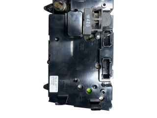 Блок управления климат-контролем 8697140, 04W50E02 Volvo S60