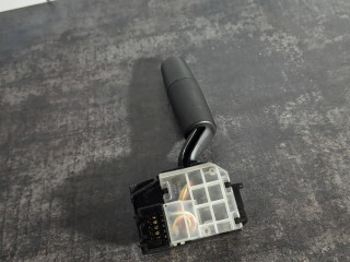 Ручка стеклоочистителей 17D682 Mazda 3 I