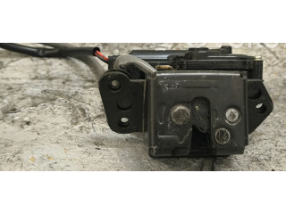 Zámek zadních dveří    Toyota Corolla Verso E121 2005