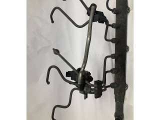 Vstřikovací lišta 30622085, 30637412   Volvo XC90  pro naftový motor 2.4  