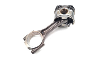  Поршень с шатуном CBAA CBAA  Audi A3 S3 8P  