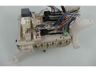 Pojistková skříňka 8273002140 Toyota Auris 150 2007