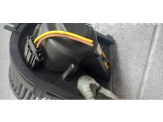 Вентилятор печки       Volkswagen Golf III