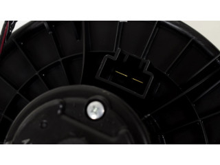 Вентилятор печки    AY2727005893   Maserati Levante