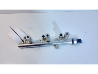 Vstřikovací lišta 9802438180 Citroen C3 Aircross pro benzínový motor 1.2 HN01