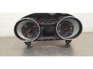 Přístrojová deska Opel Astra K 2018 39143414