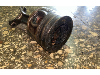 Píst 07657H Renault Megane III