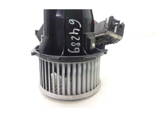 Вентилятор печки    8K1820021C   Audi A4 Allroad