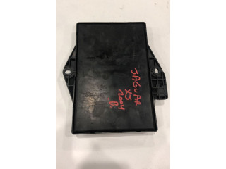 Блок предохранителей Jaguar XJ X350