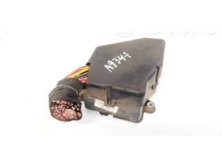 Блок предохранителей Skoda Octavia Mk1 (1U)