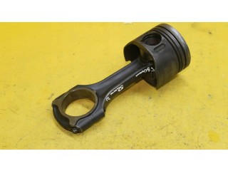 Píst Mercedes-Benz C W203