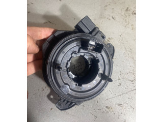 Зеркало электрическое Skoda Fabia Mk3 (NJ) 2015 - 2021 года