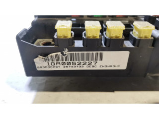 Блок предохранителей 25743733   Cadillac CTS    