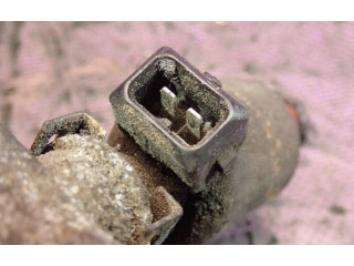 Vstřikovací lišta 90411551, 90411551 Daewoo Leganza