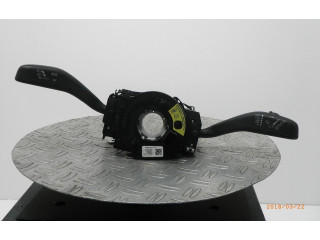 Панель приборов 6R0953621 Skoda Fabia Mk2 (5J)