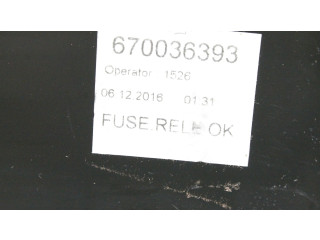 Блок предохранителей 670036393 Maserati Quattroporte