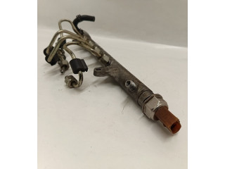 Топливная рампа 03L130089B   Volkswagen Golf VI  