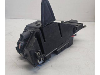 Турбина Блок предохранителей Volvo S80 9441607