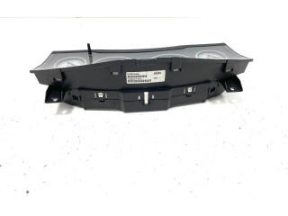 Панель приборов P05082683AH, TL8QI326711616   Chrysler Town & Country V       