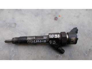 Vstřikovač 0445110109B Opel Vivaro pro naftový motor 1.9