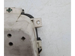 Přístrojová deska  Volkswagen PASSAT B3 1993 81117621  