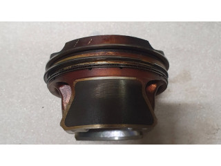 Píst 8637807 BMW 5 G30 G31 pro benzínový motor 3.0