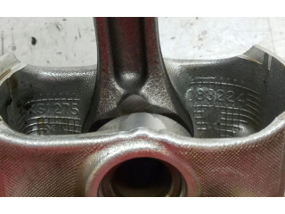 Поршень с шатуном SKYACTIV Mazda 3