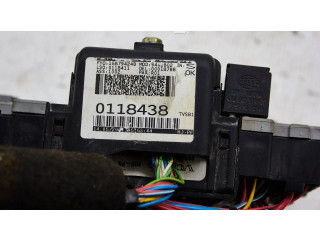 Блок предохранителей 9401802 Volvo XC90