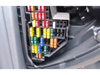 Модуль управления BSM    Volkswagen Passat Alltrack