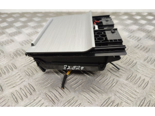 Модуль беспроводной зарядки 3V0035502   Skoda Octavia Mk3 (5E)