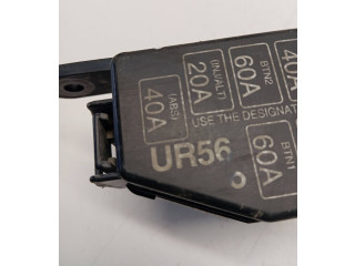 Блок предохранителей  8253T01, UR56   Ford Ranger    