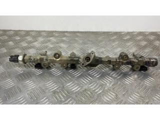 Топливная рампа Infiniti QX80 5.6 для двигателя VK56VD