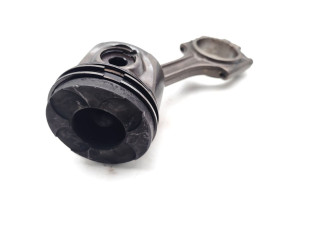 Поршень с шатуном D5244T4 D5244T4 Volvo XC90