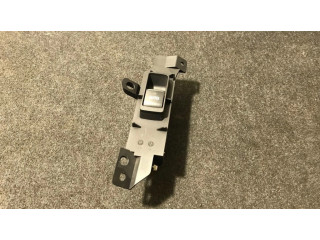 Включатель электрических окон