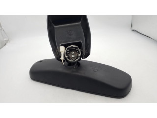 Зеркало заднего вида (в салоне)