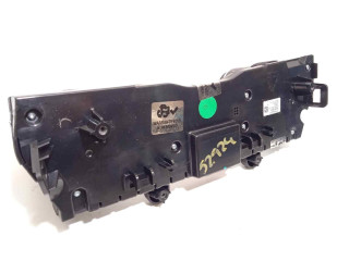 Блок управления климат-контролем 8893304828 Lynk & co 01