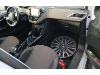 Панель приборов 9805408680   Peugeot 2008 I       