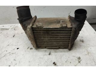 Интеркулер Volkswagen Golf III