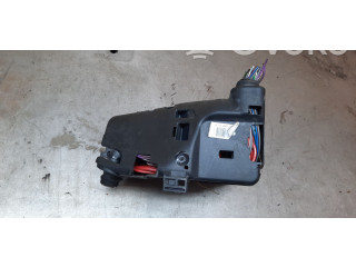 Pojistková skříňka Volvo XC70 2008