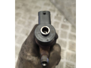 Форсунка 338002A400    Hyundai Getz  D4FA 