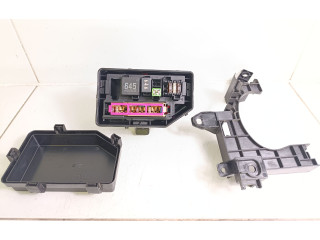 Блок предохранителей 4KE937124, 4KE907361 Audi e-tron