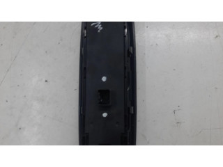 Включатель электрических окон