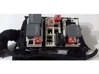 Блок предохранителей 68141842AA Jeep Grand Cherokee