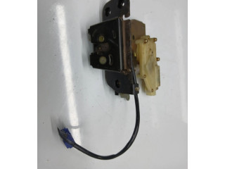 Замок багажника 020406    Honda HR-V 1998 - 2005 года