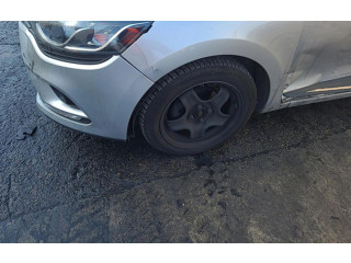 Вентилятор радиатора     8240636    Renault Clio IV 