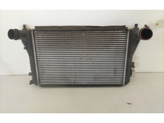 Интеркулер 1K0145803CG Volkswagen Golf VI
