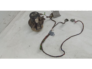 Вентилятор печки    983469U, 30733954   Volvo XC90