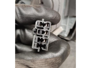 Зеркало (управляемое электричеством)