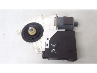 Передний двигатель механизма для подъема окон