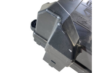 Pojistková skříňka 84180486 Chevrolet Camaro 2020